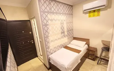 مسافرخانه نیکان مهر - واحد یک تخته 402