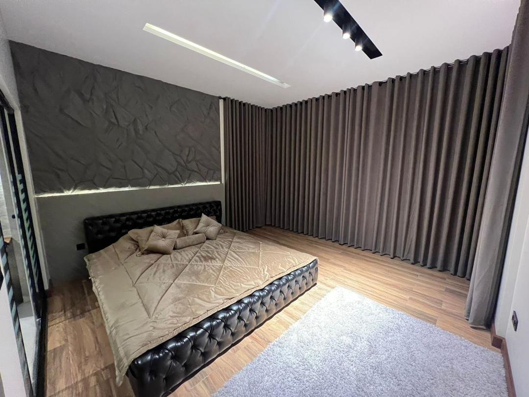 شش خوابه استخردار آبگرم کوی یاس