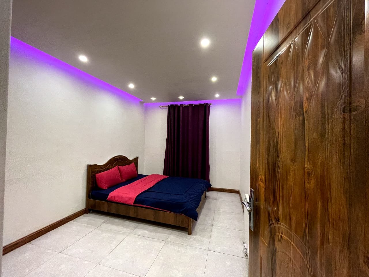 دوخوابه استخردار آبگرم  لوتوس 1