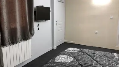 سوئیت فلت روانمهر 8 انقلاب