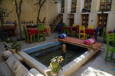 بومگردی هفت رنگ - واحد یک تخته