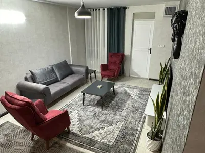 آپارتمان یک خوابه لاله شرقی جنت آباد 14