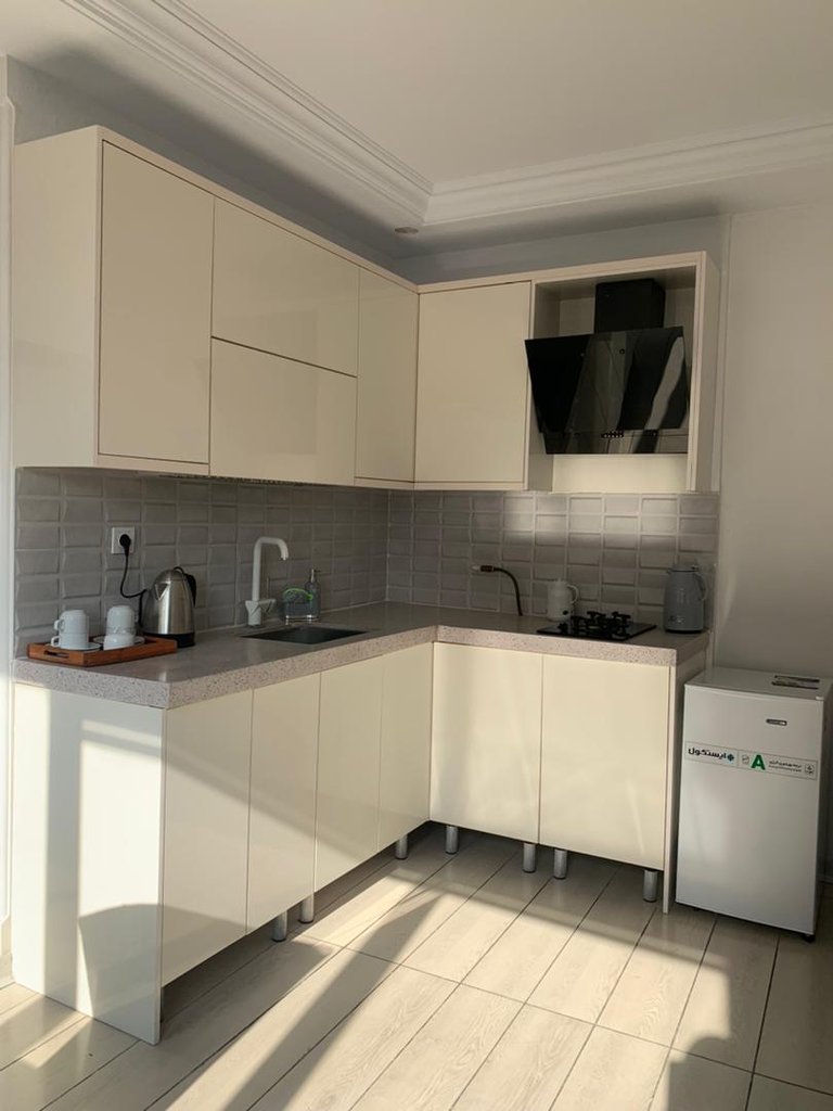 آپارتمان یک خوابه خندان چهارراه قصر 4