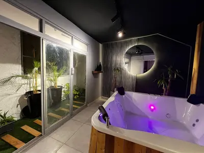 آپارتمان دوخوابه جکوزی دار آراد 1 سازمان برنامه شمالی