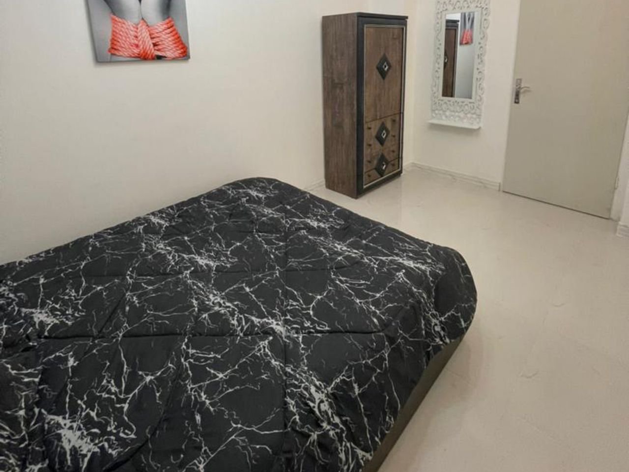 آپارتمان یک خوابه ماندگار 2 ارامنه