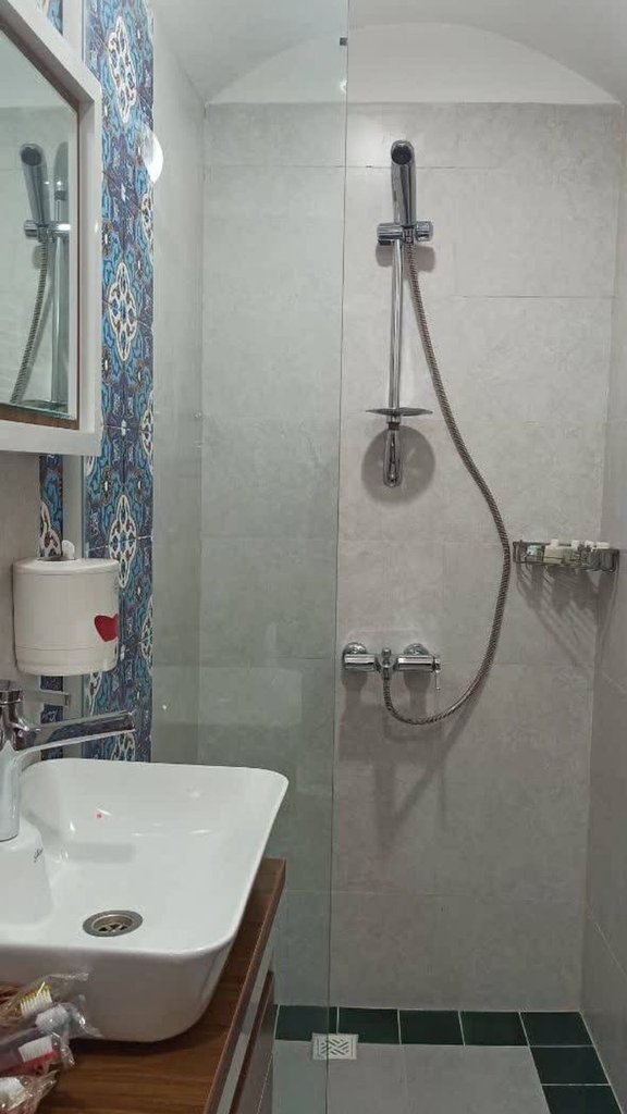 افصح الدوله خانه قجری - واحد دو گنبد