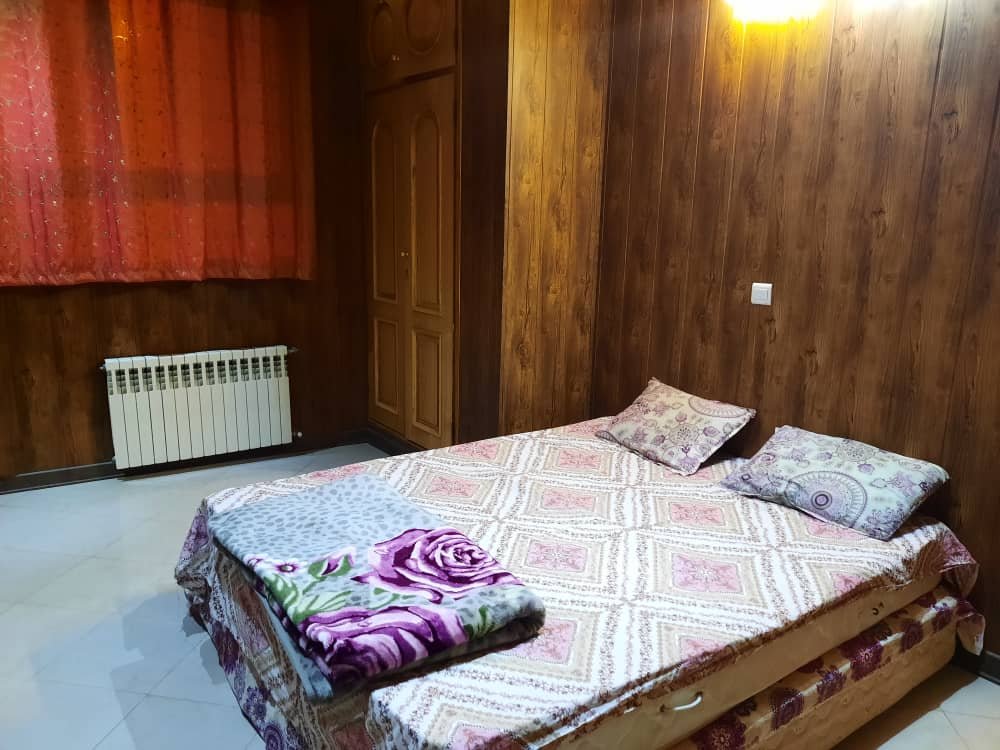 آپارتمان دوخوابه ارکان واحد 2 - سی و سه پل