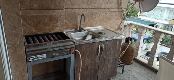 سه خوابه ساحلی استخردار صادقی