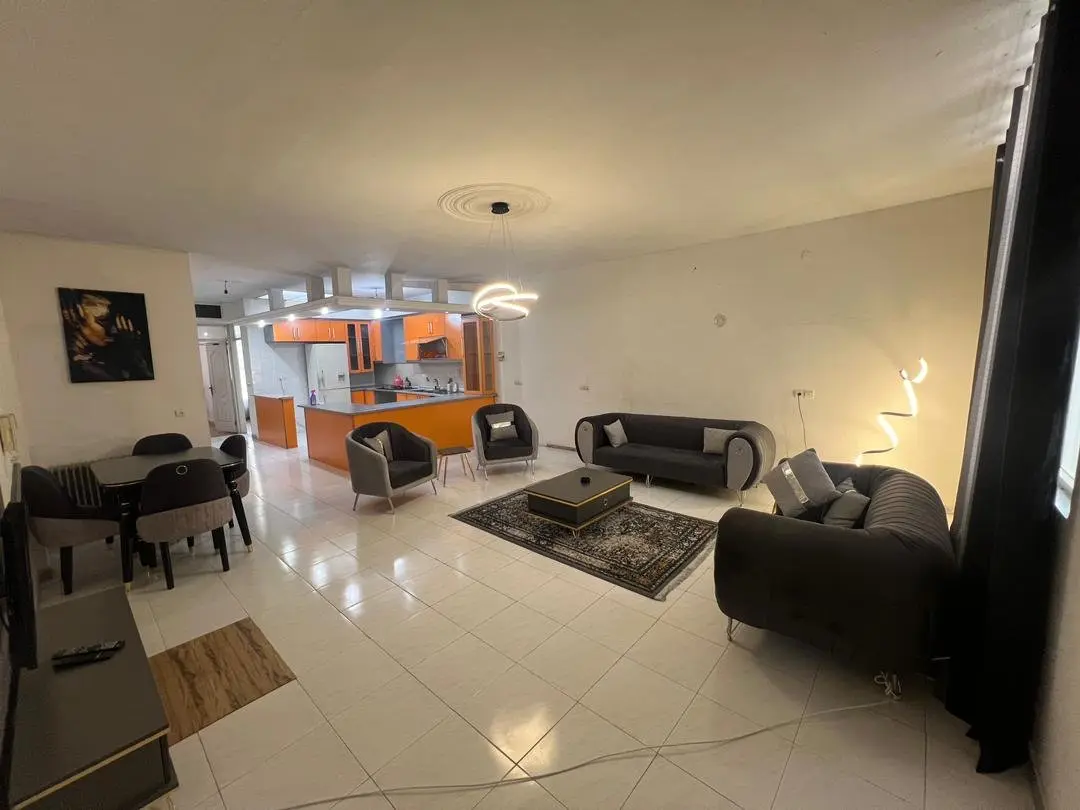 آپارتمان دوخوابه کاج بلوار فردوس غرب 1