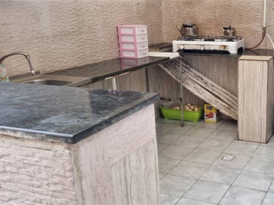 آپارتمان سه خوابه حکیم فردوسی