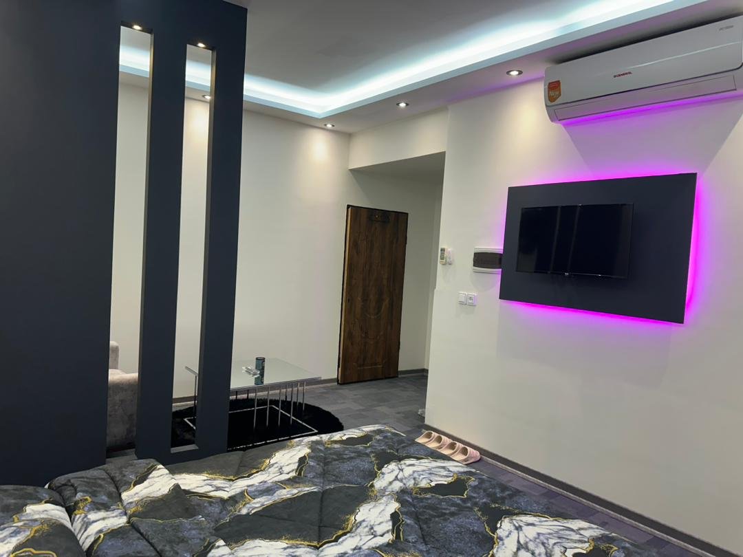 فلت شادمان ستارخان 1