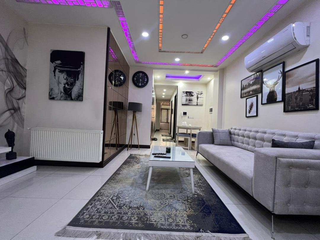 آپارتمان یک خوابه سی دستگاه پونک 1