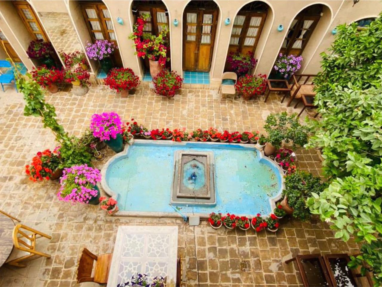 صالحی - واحد دوتخته بالا