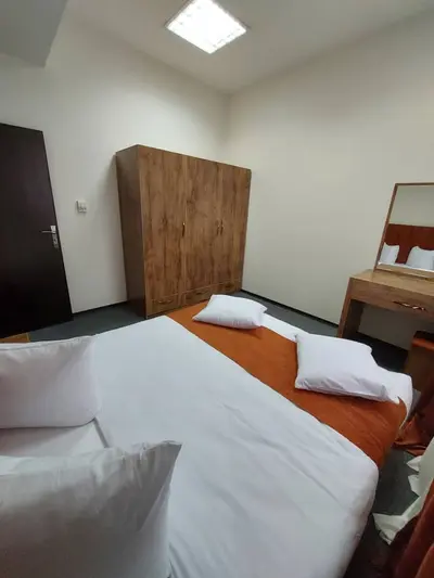 مجتمع اقامتی یک خوابه آستانه - واحد سه تخته 1