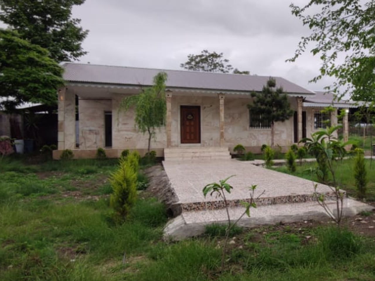 سه خوابه خط ساحلی