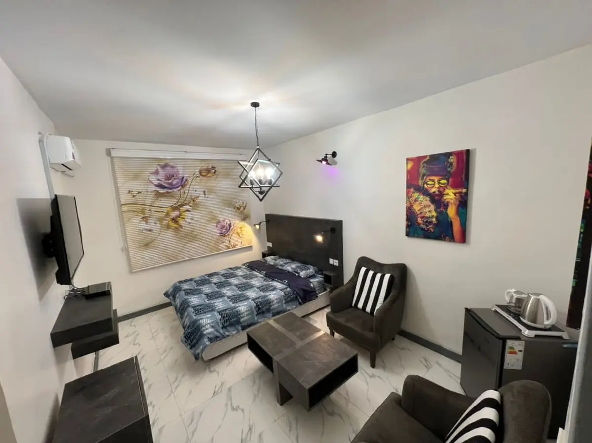 سوئیت فلت فخارمقدم 3 شهرک غرب