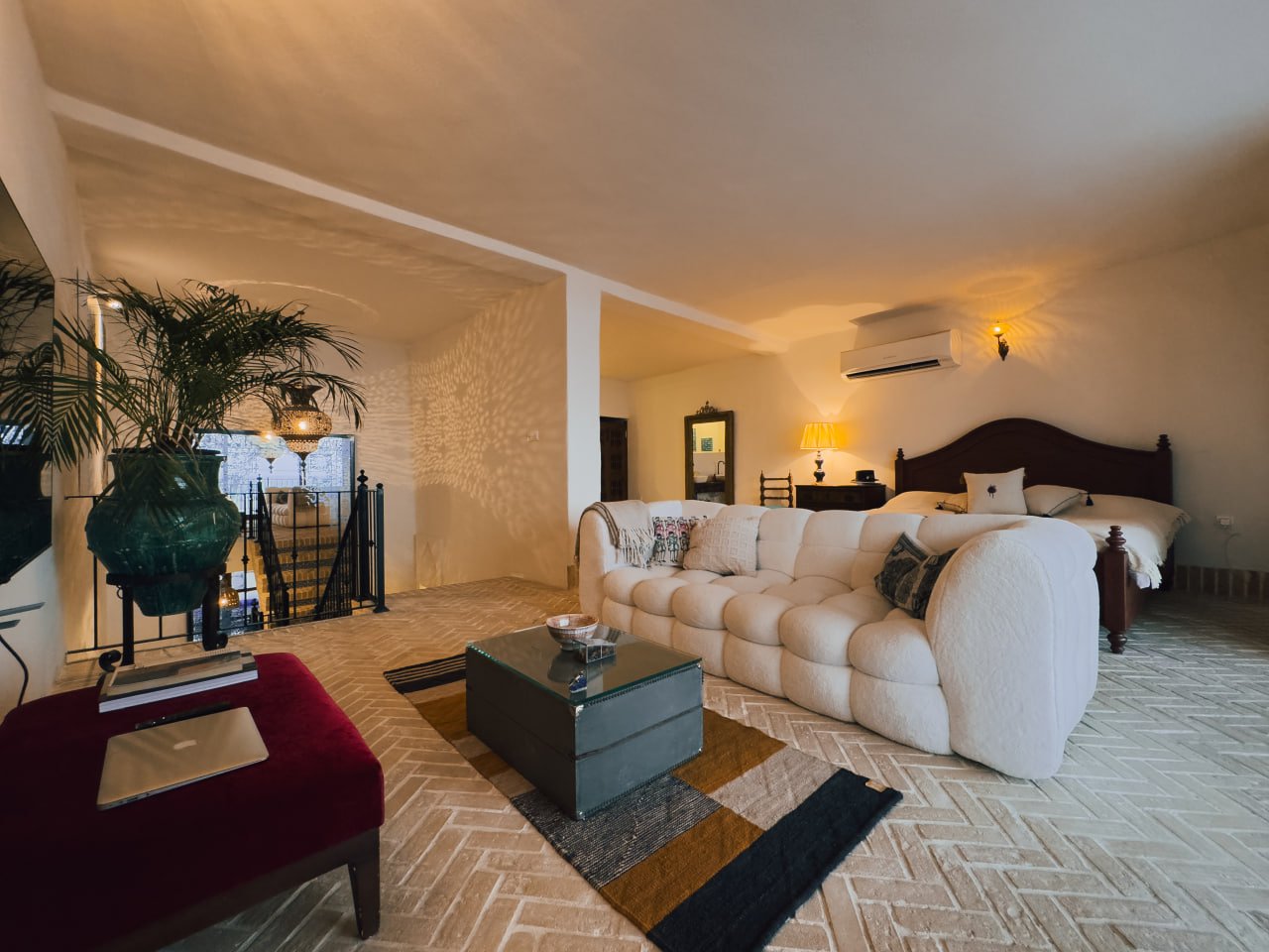 چهارخوابه ساحلی استخردار لوار