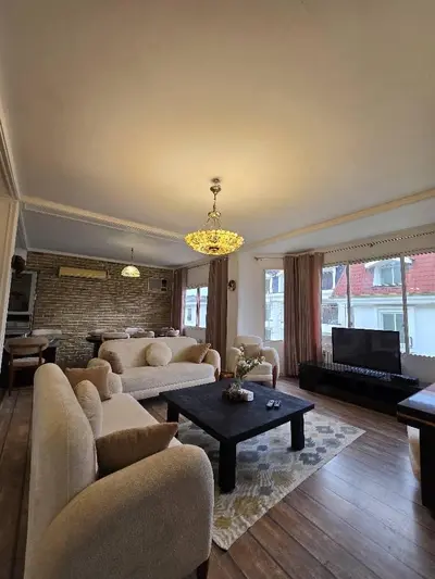 آپارتمان دوخوابه عبیدی واحد شمالی