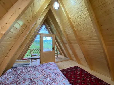 کلبه یک خوابه جنگلی میرکا