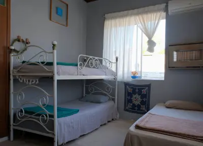 هاستل ما - واحد اشتراکی بانوان آبی