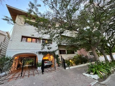 آپارتمان یک خوابه آریانا واحد ۶ vip