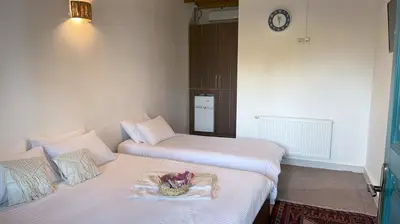 بومگردی هستی - واحد شالیز