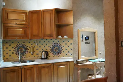 اقامتگاه سنتی آبمیرزا - واحد زبرجد