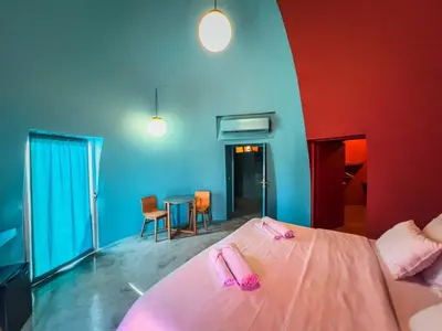 بومگردی ماجرا - واحد دوخوابه 222