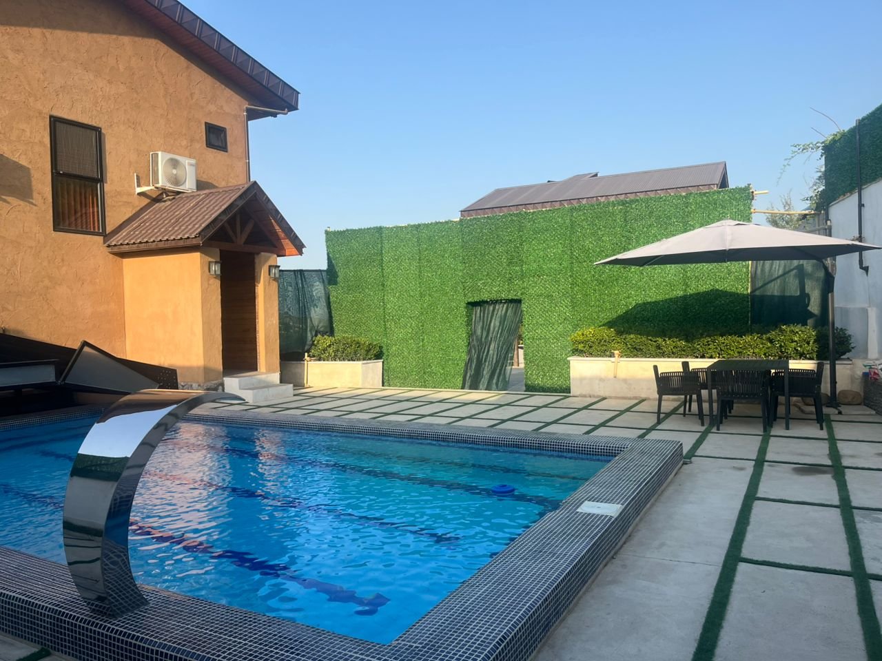 سه خوابه استخردار آبگرم مازو