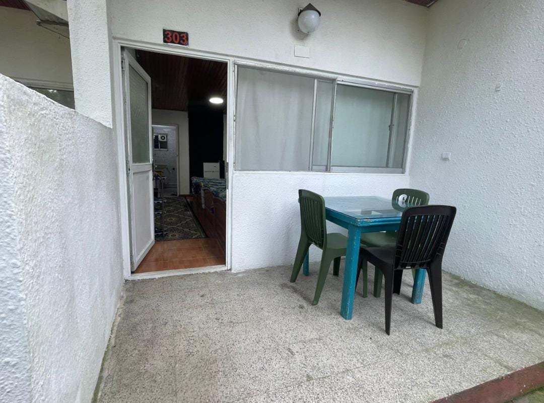 مجتمع اقامتی پرستو - واحد 303