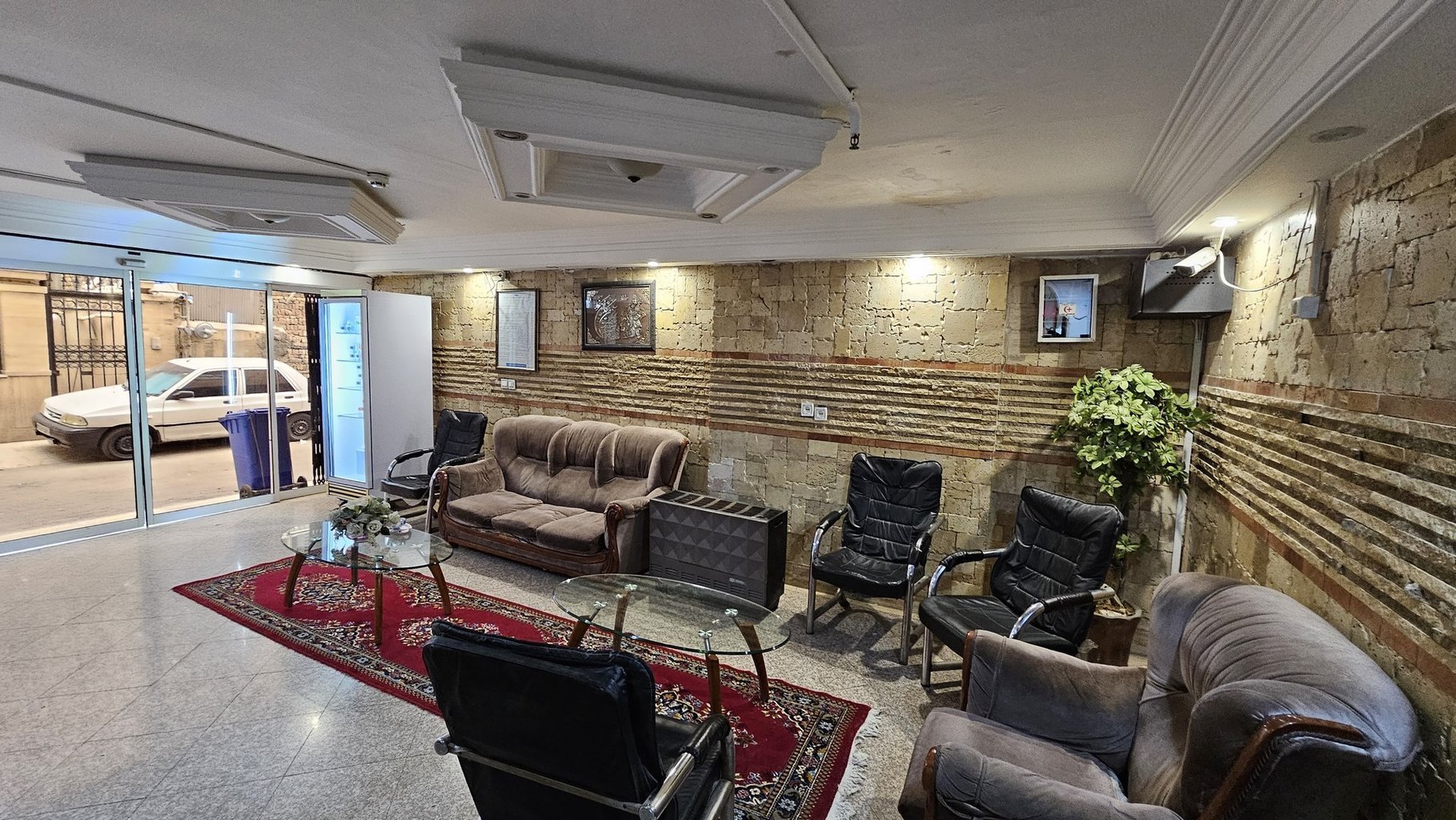 مجتمع اقامتی یک خوابه مرتضائی نیا - واحد 105