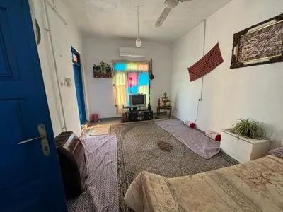 بومگردی ماه منیر - واحد فلت نسام