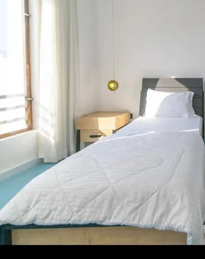 بومگردی دلفین - واحد یک خوابه 106