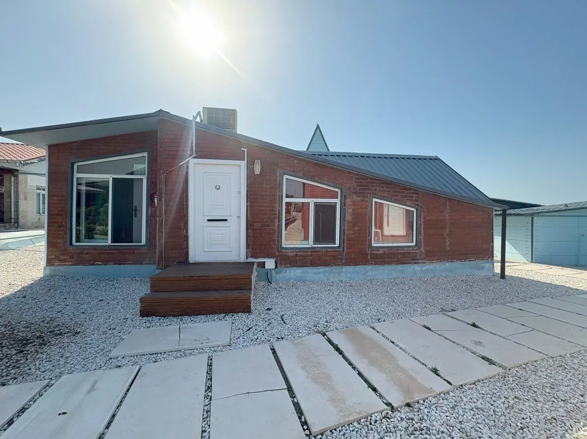 کلبه یک خوابه سلوا واحد 8