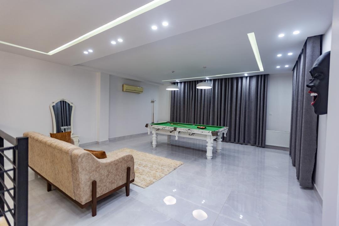 ویلا سه خوابه استخردار آبگرم شباهنگ 1