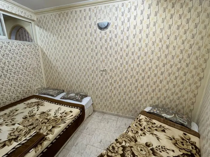 دوخوابه قشم زیبا واحد 102