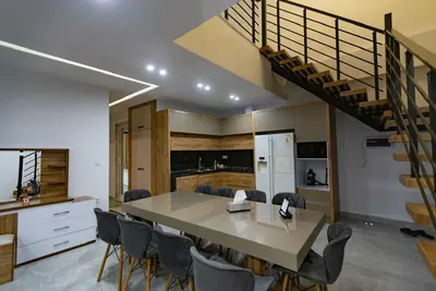 ویلا سه خوابه استخردار آبگرم شباهنگ 1