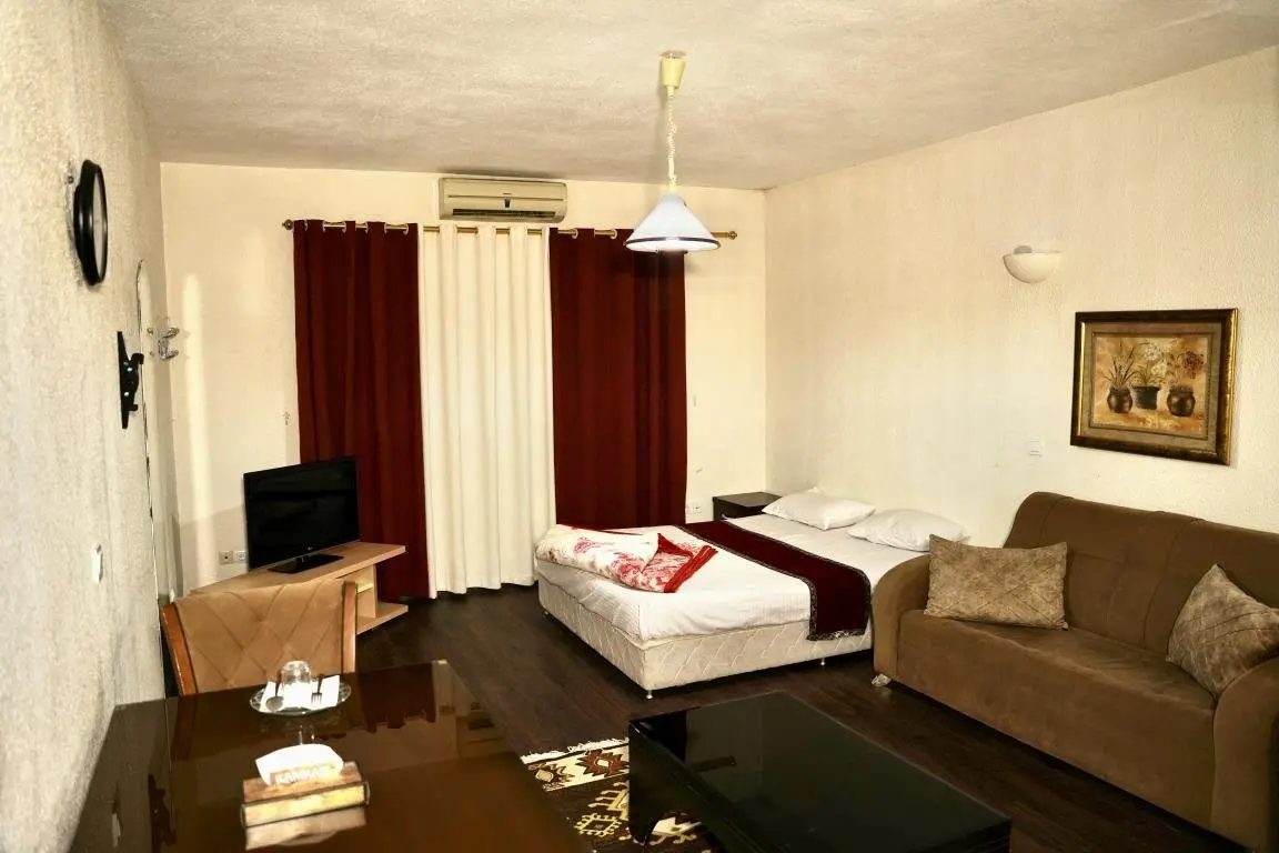 سوئیت فلت سان ایسلند واحد ۱۰