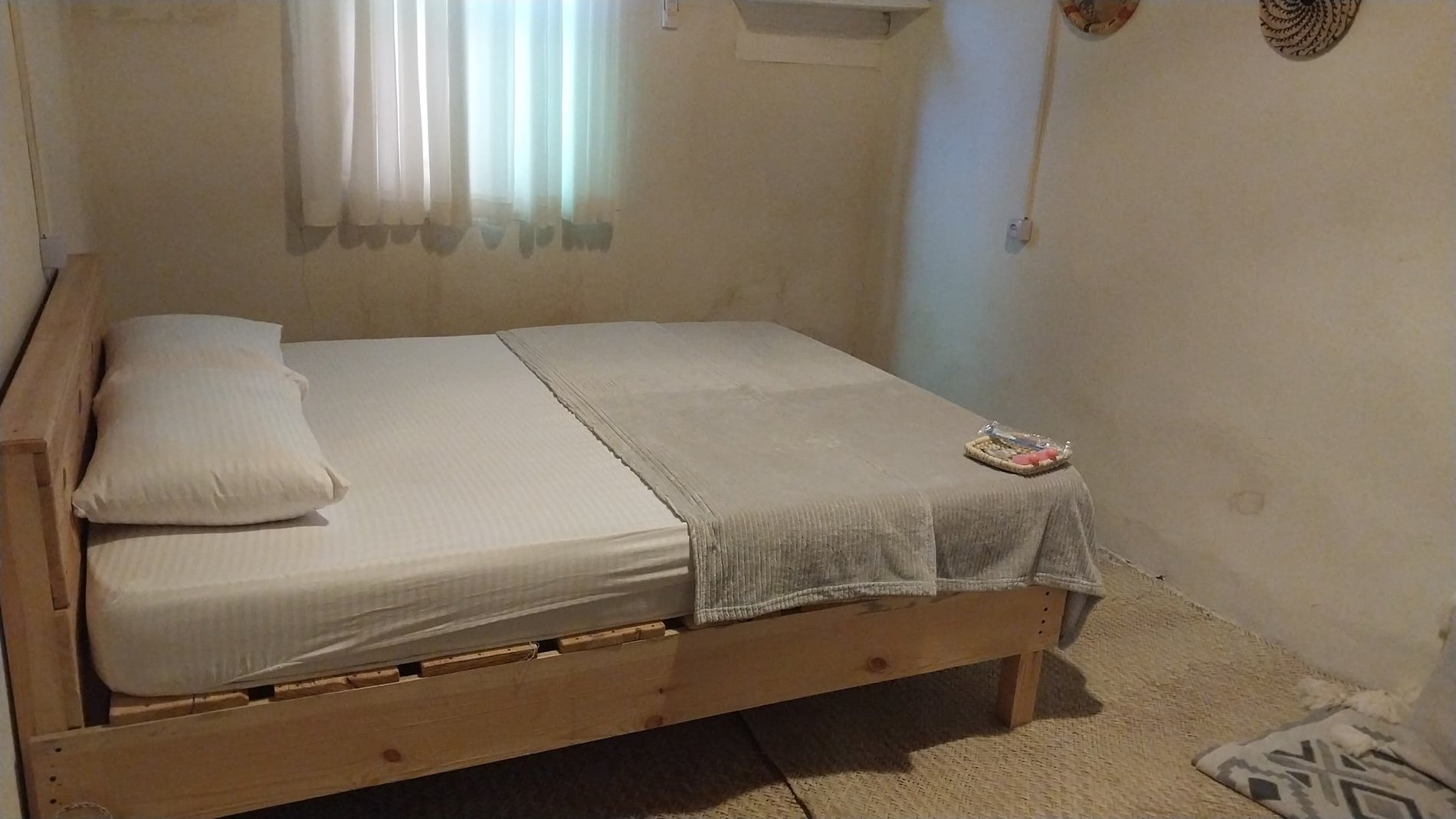 کاژه - واحد 103