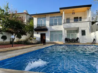 ویلا چهارخوابه استخردار آبگرم چناربان