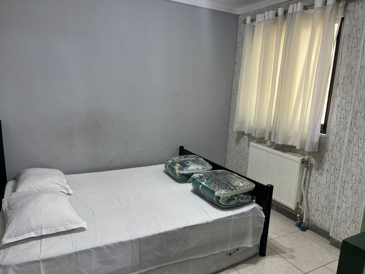 ننه زهرا - واحد دوخوابه پنج تخته