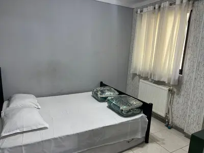 مجتمع اقامتی ننه زهرا - واحد دوخوابه پنج تخته