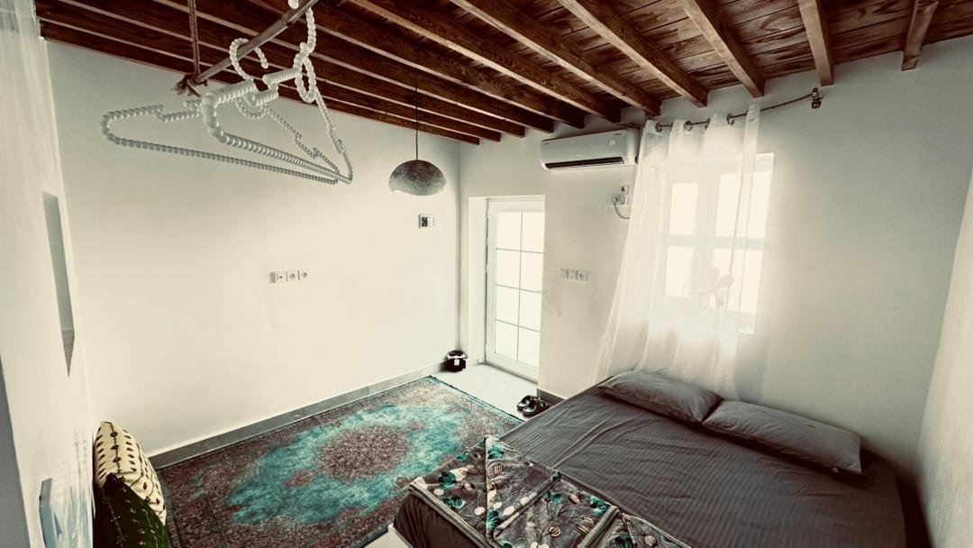 بومگردی مه نوش - واحد ماه 4