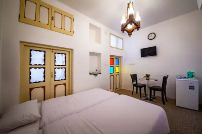 سوئیت طبیب دو تخته تنبی