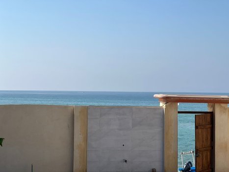 بوم گردی یک خوابه ساحلی غروب - واحد 204