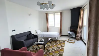 آپارتمان یک خوابه روماک 9