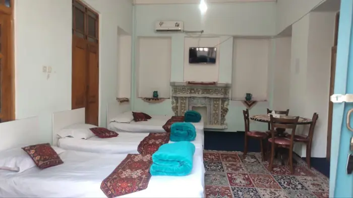 اقامتگاه سنتی گلبهار 4 - واحد چهارتخته