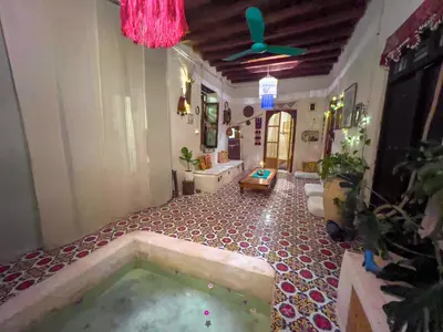 بومگردی ماتوسکا - واحد عشق