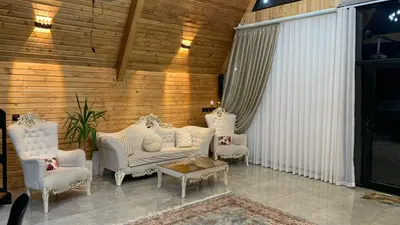 کلبه دوخوابه سوئیسی نیلا ویلا