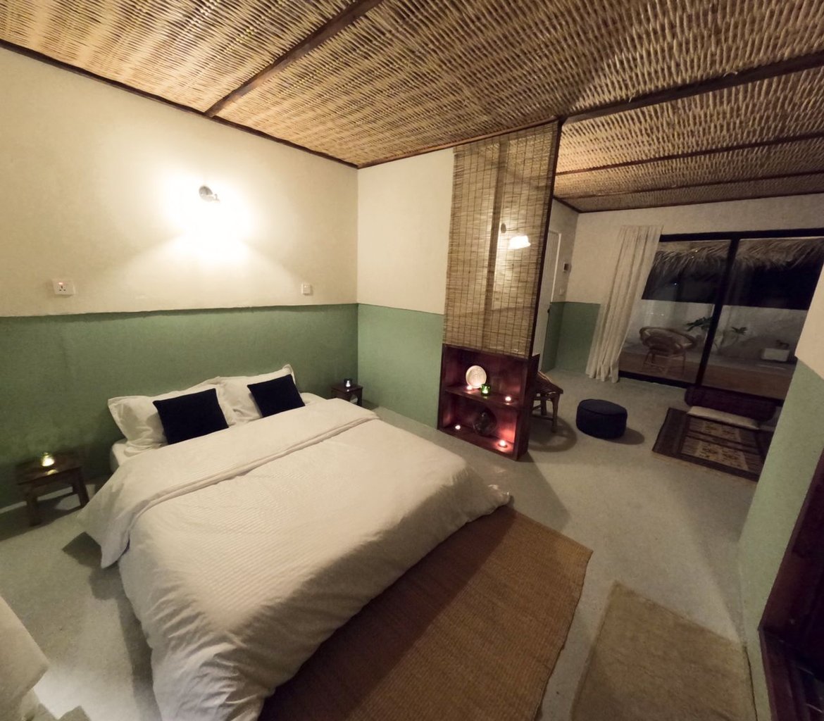 فلت ساحلی آفتاب